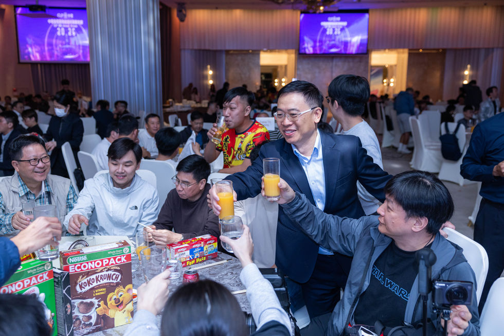 Table toast