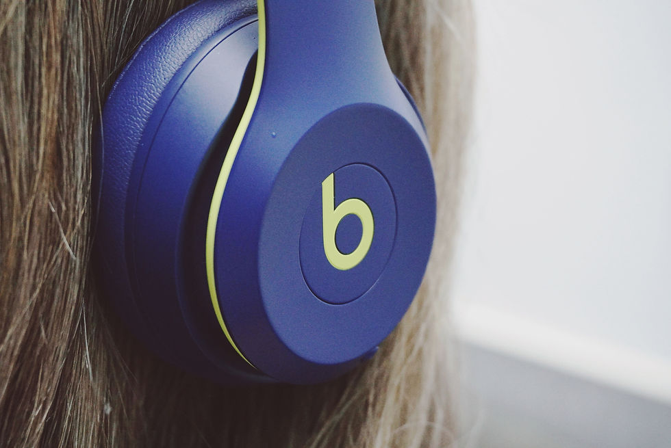 Photo by Tech Loves Style