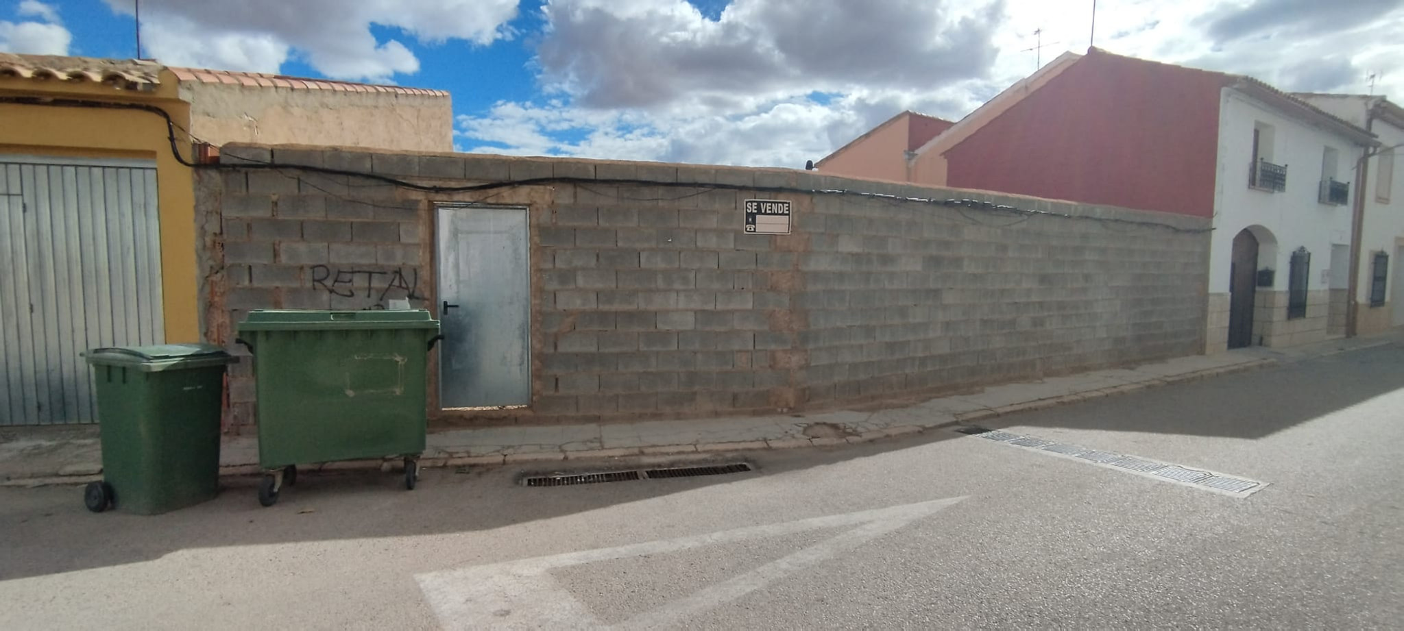 Solar de 445 m2 en C/ San Miguel de Ossa de Montiel