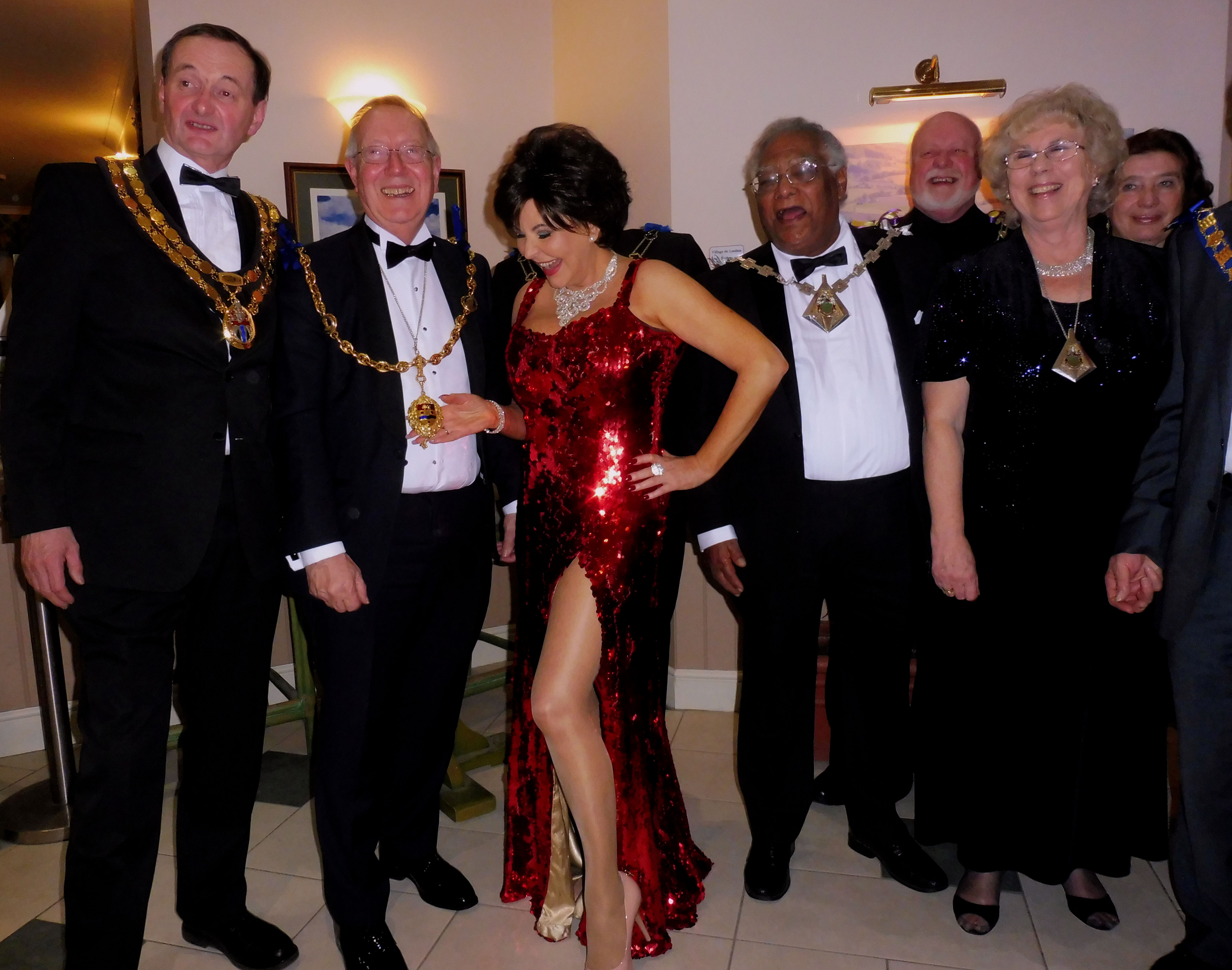 Shirley Bassey Tribute