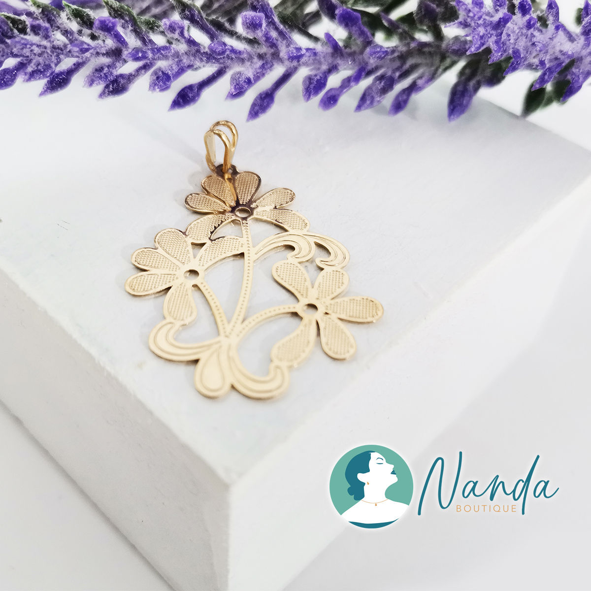 Dije Alondra 3 Flores