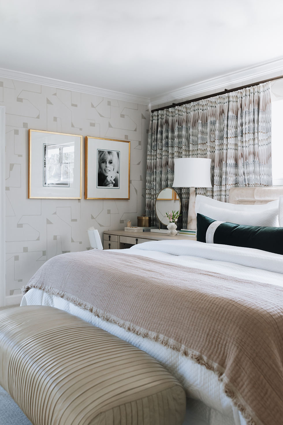 Primary bedroom | Interior Design & Styling: Rachel Cannon Limited Interiors | Photo: Kim Meadowlark