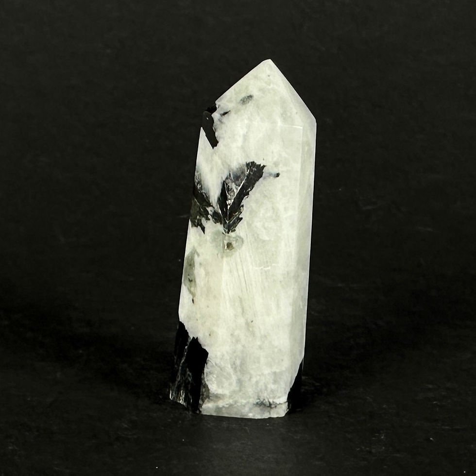 Miniaturbild: Turmalinquarz Obelisk 32g