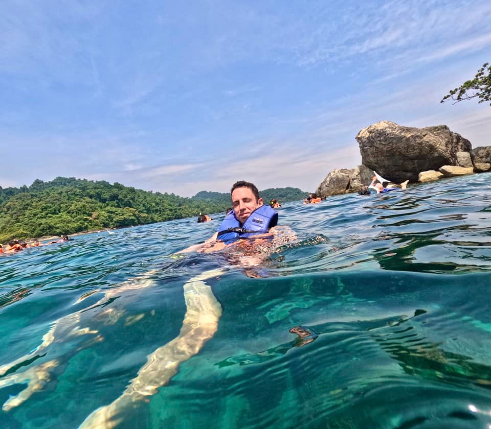 ภาพขนาดย่อ: Snorkelling 3 Islands Speed boat half day (Koh Rung)