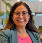 Shruti-Thakkar-headshot-crop.jpeg