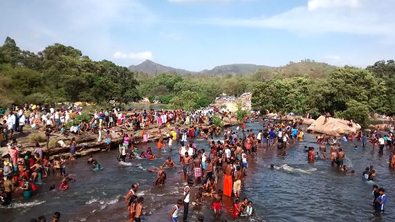 Hindu pilgrims by ATREE