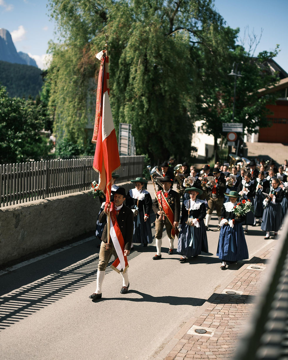 Konzert und Festumzug in St. Johann im Pongau (A)
