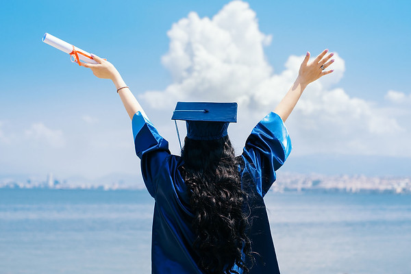 grad.jpg