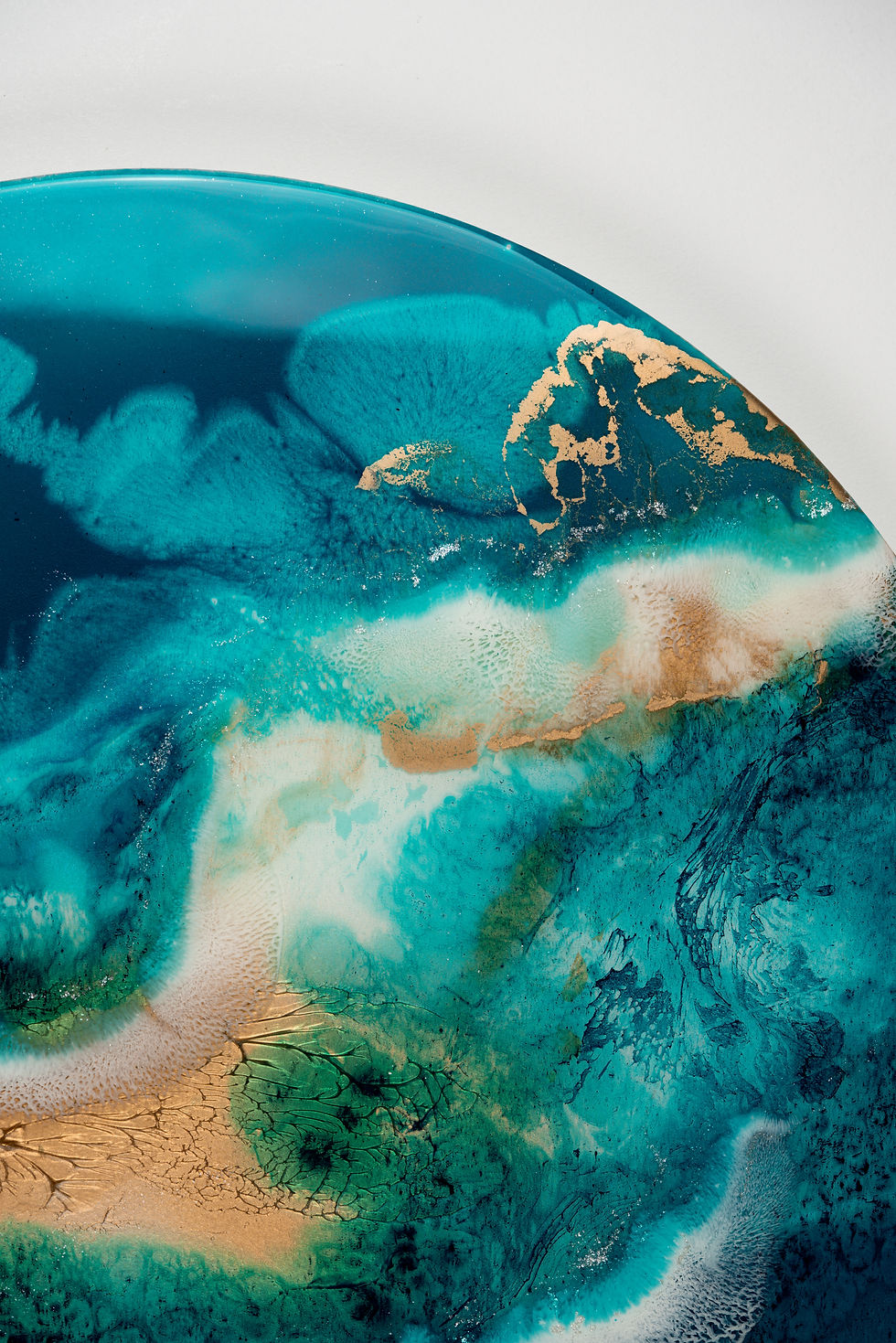 round wall art resin ocean