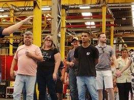 Positividade e diversão marcam a visita da família na Stara