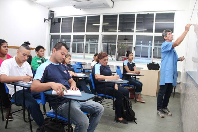 Matrículas abertas para o EJA SESI oferecem oportunidade gratuita para concluir os estudos em Não-Me-Toque