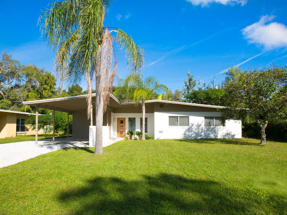 Sarasota midcentury Greenbriar neighborhood