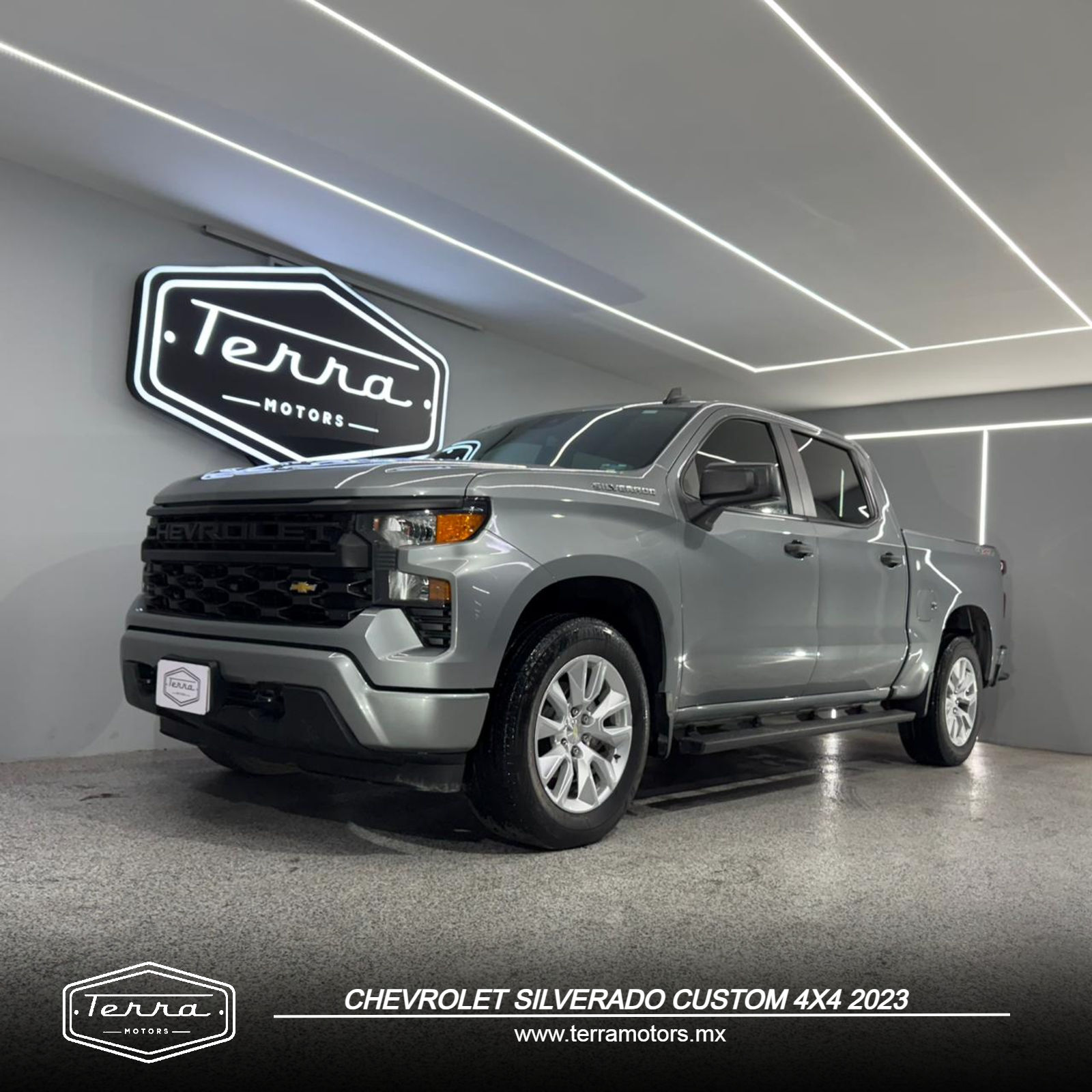 CHEVROLET SILVERADO CUSTOM 4X4 2023 #1