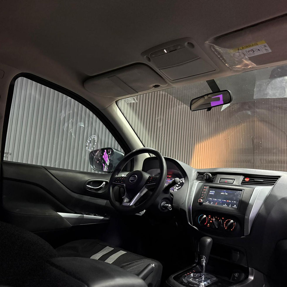 Miniatura: NISSAN FRONTIER LE 4X2 2022 #6