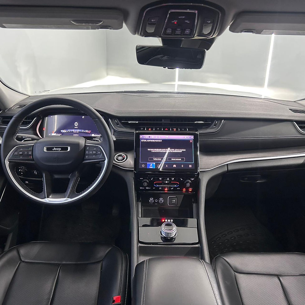 Thumbnail: JEEP GRAND CHEROKEE LIMITED 2024 #4