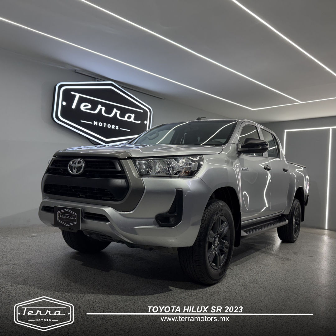 TOYOTA HILUX SR 2023 #5