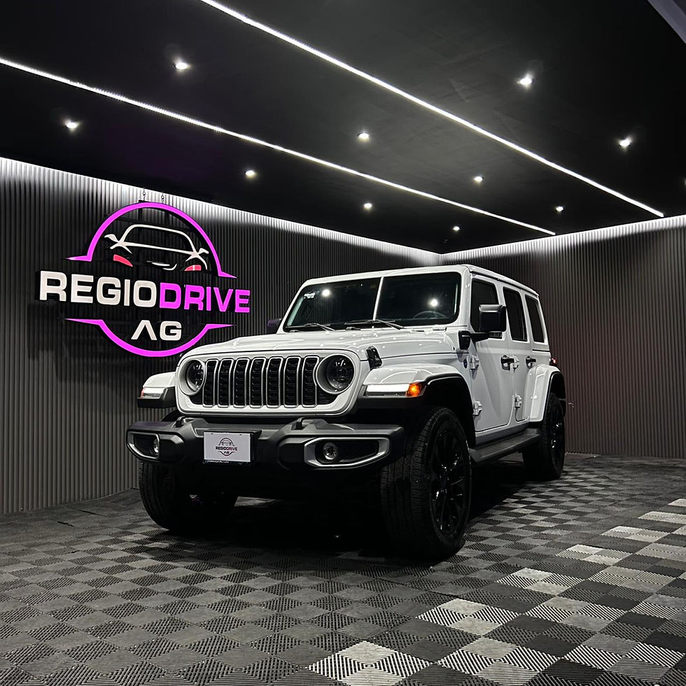 Miniatura: JEEP SAHARA 4XE HIBRIDA 2025 #9