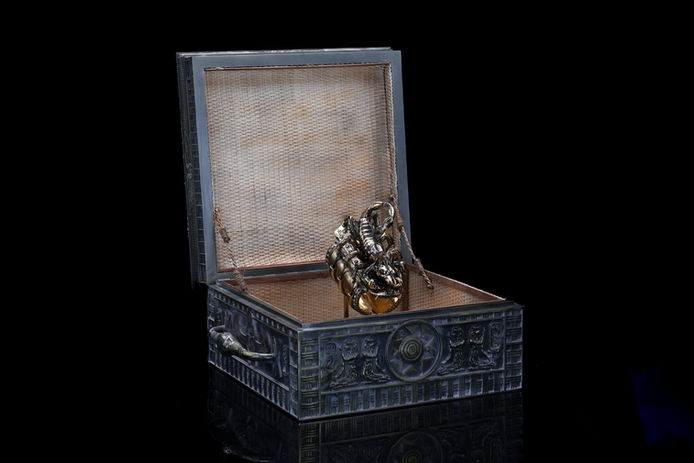 Bracelet of Anubis and Chest from The Mummy Returns Prop Replica