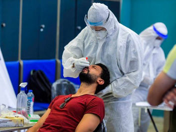 اللجنة الثلاثية تخصم مديونية مسحات كورونا من مستحقات الاندية