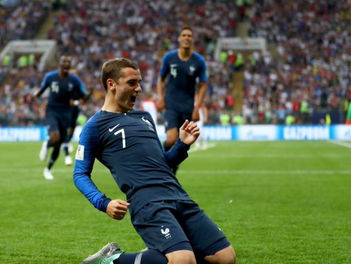 بالفيديو : جريزمان يحرز هدف التقدم الثانى لفرنسا