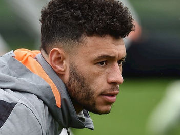 كابتن مصر : كلوب يكشف آخر مستجدات إصابة تشامبرلين