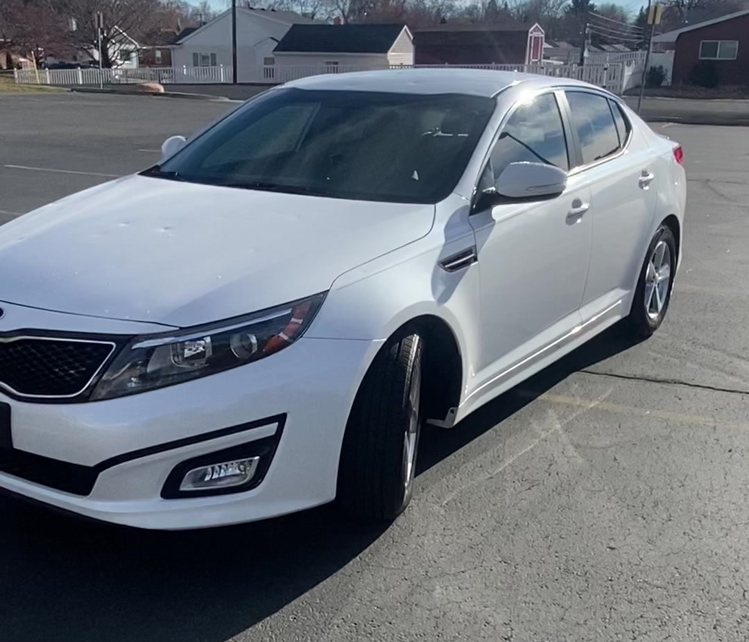 2015 Kia Optima LX's photo