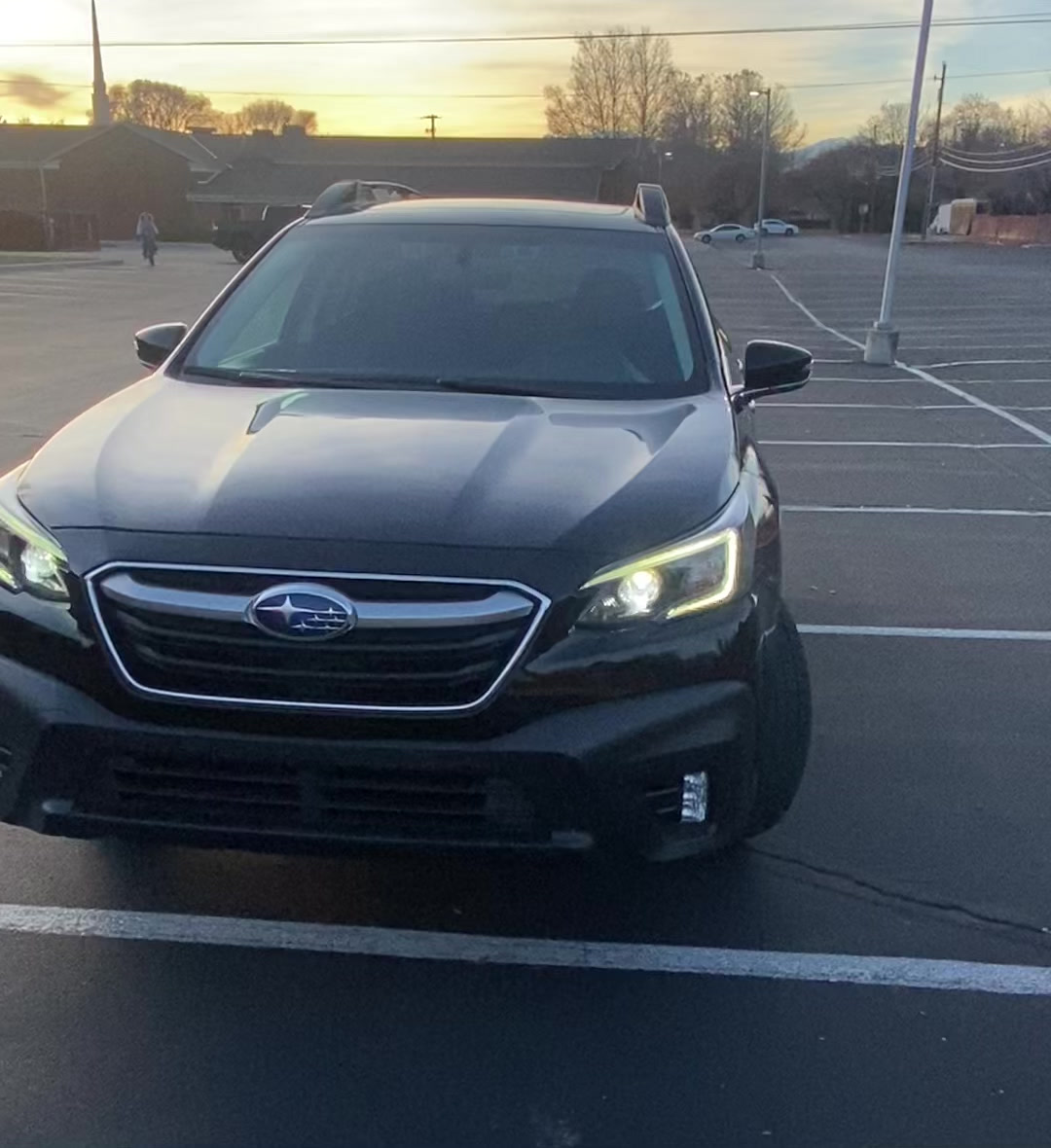 2022 Subaru Outback Premium's photo
