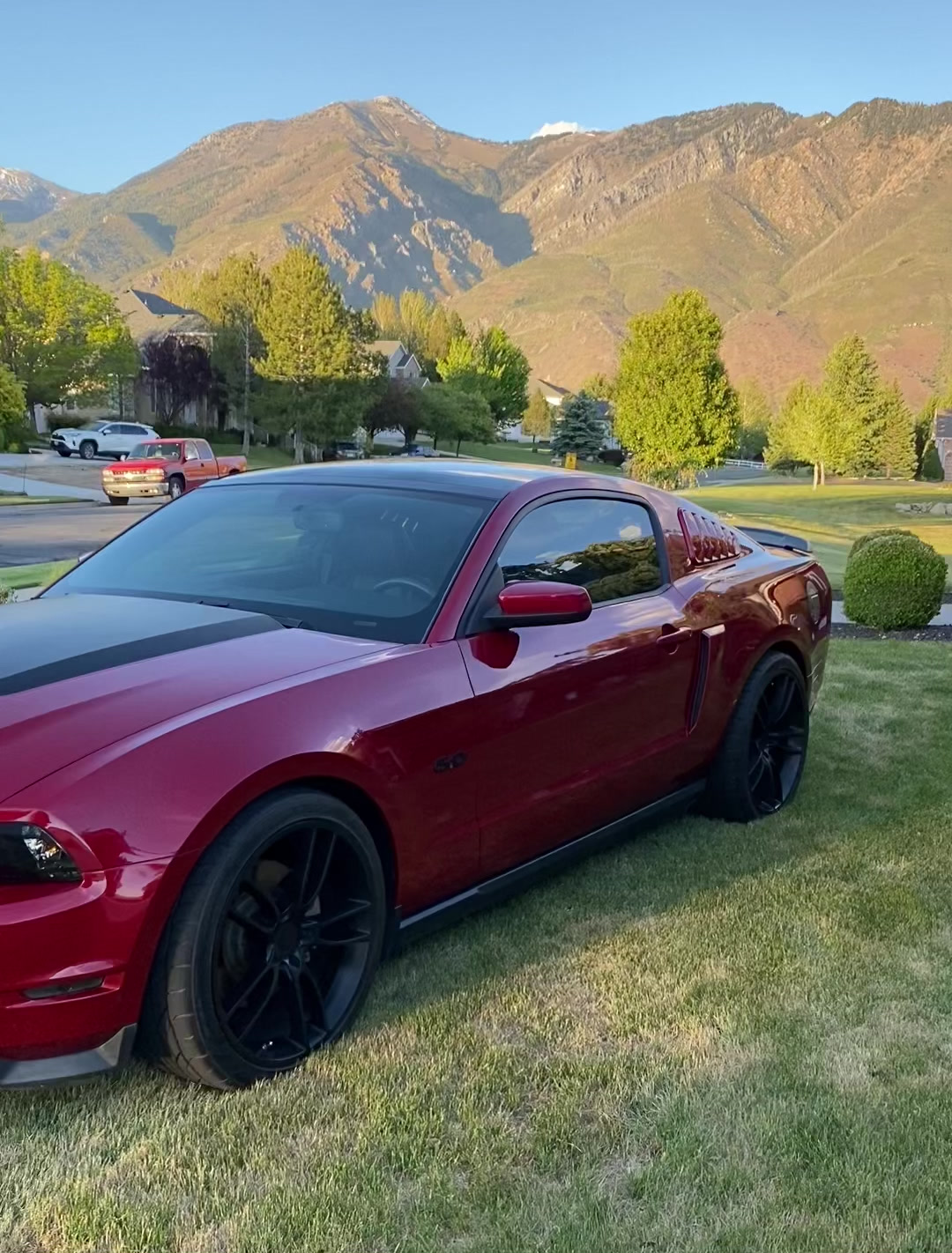 2011 Ford Mustang GT Premium's photo