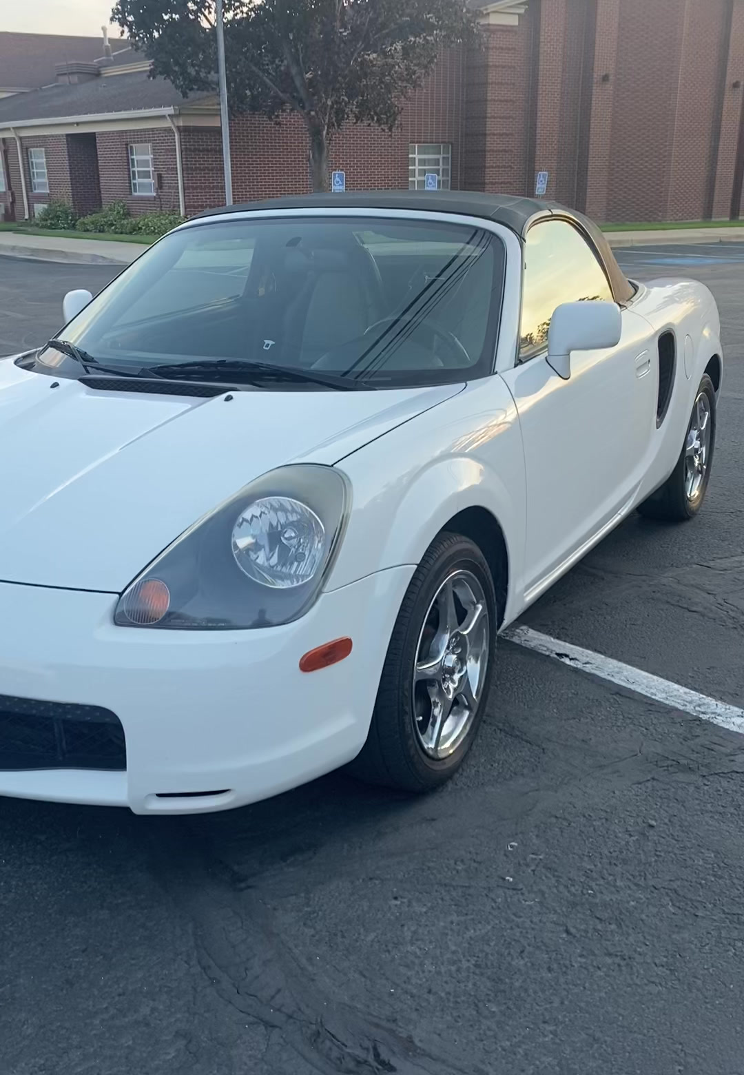 2002 Toyota MR2 Spyder