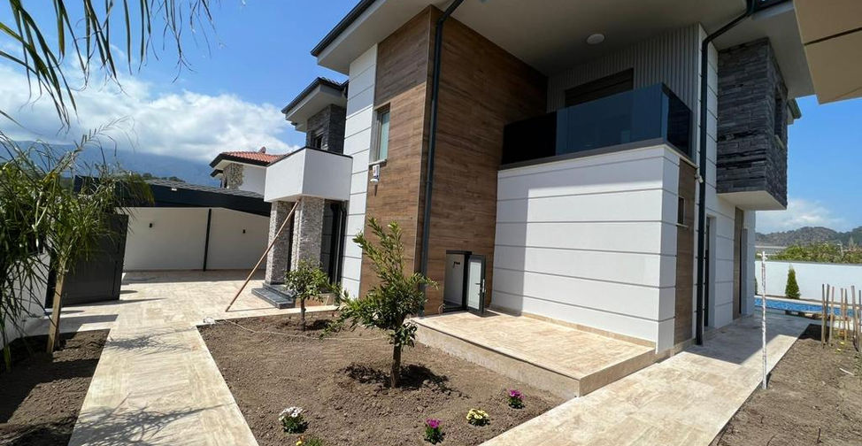 WhatsApp Image 2022-04-27 at 07.05.46.jpeg