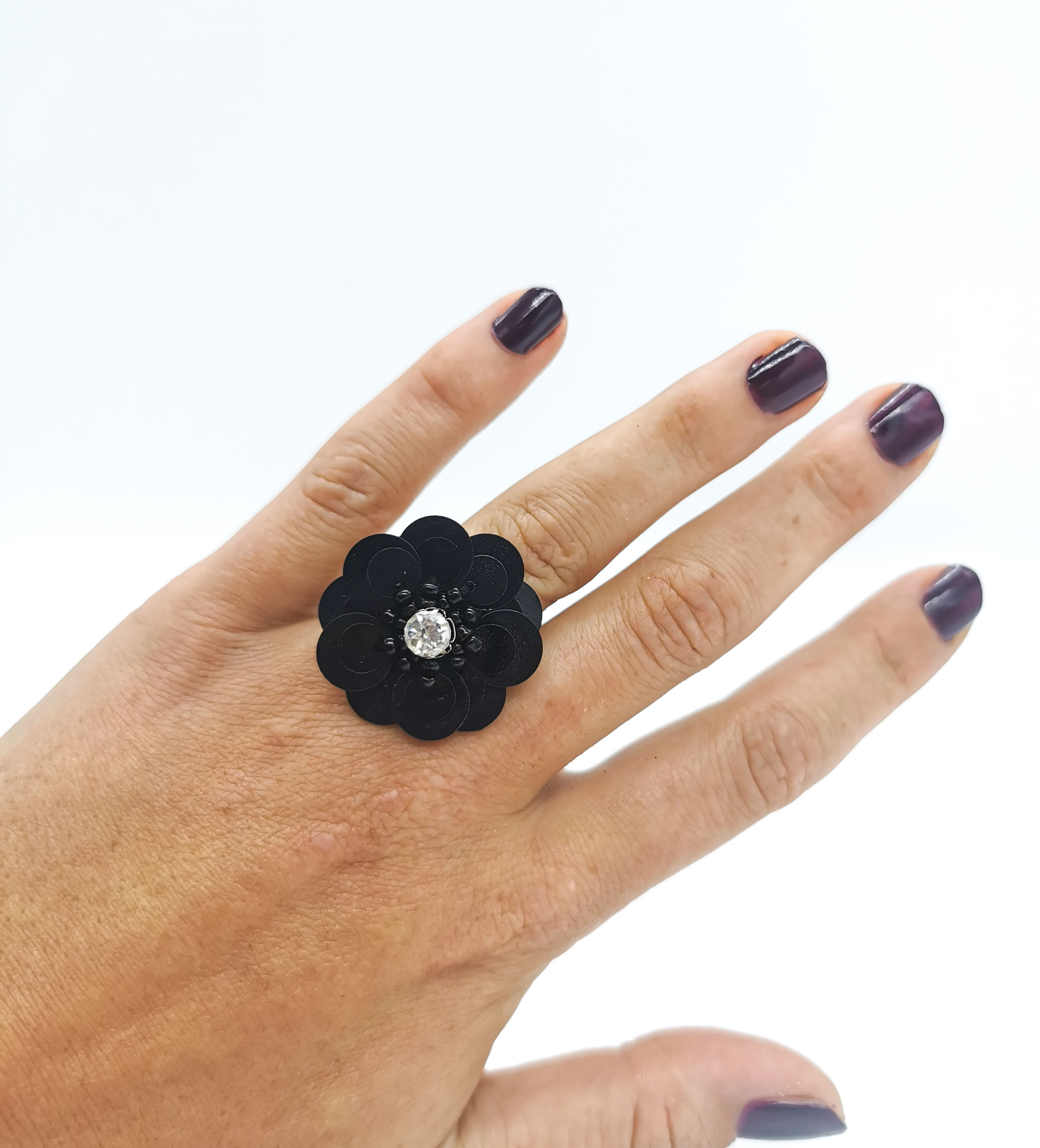 Bague fleurie noire