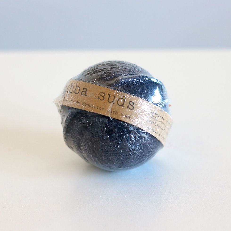 Thumbnail: dark side of the moonshine bath bomb