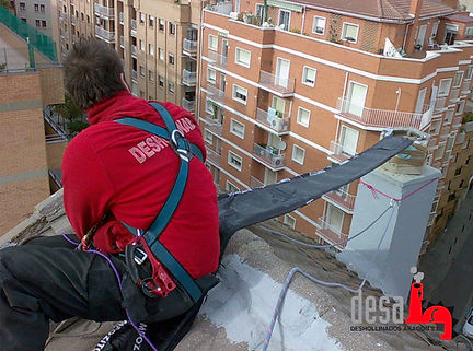 Deshollinados Chimeneas Limpieza Furanflex Aragón Reparación