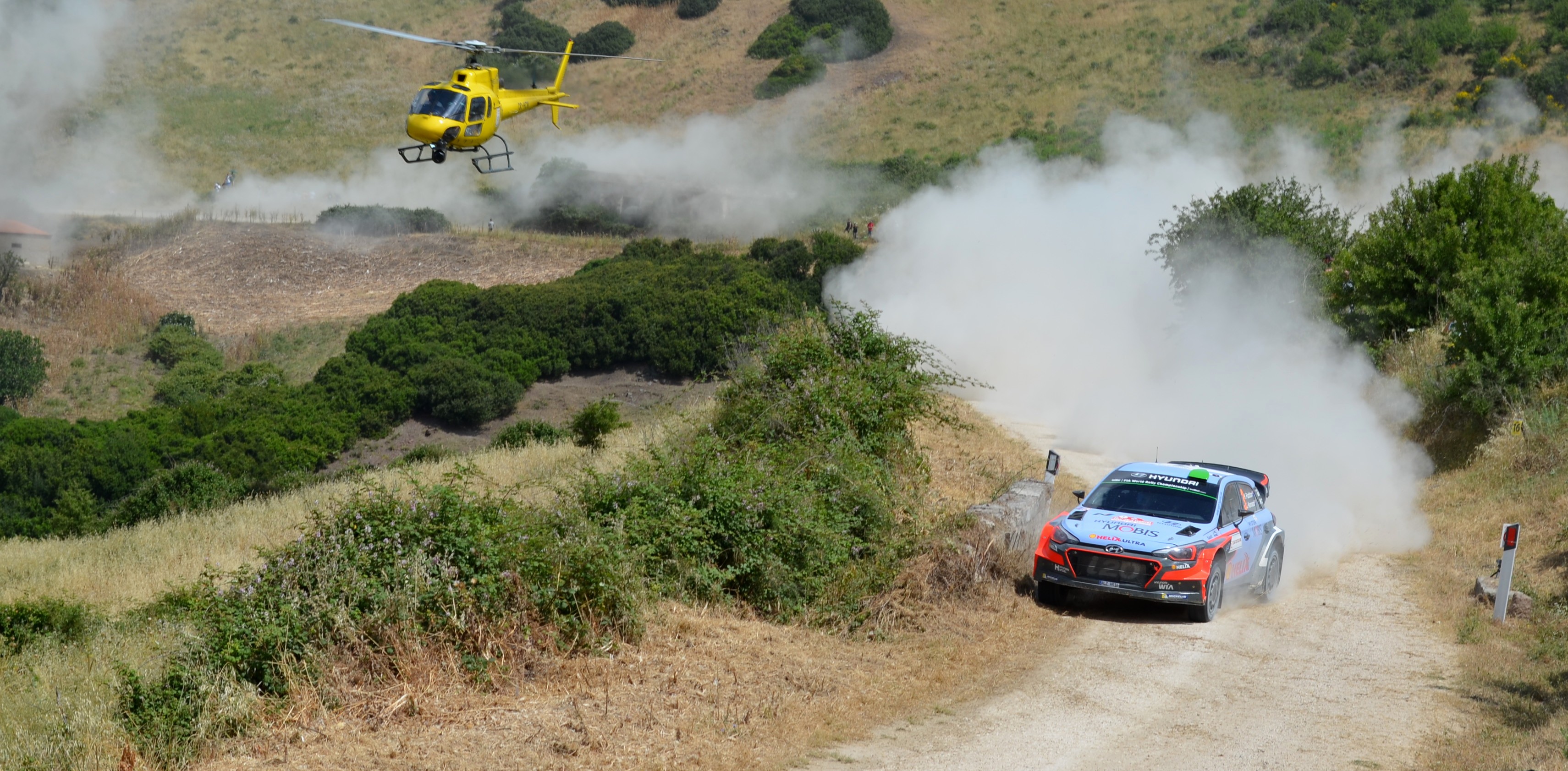 Italy Hyundai mit Heli 2