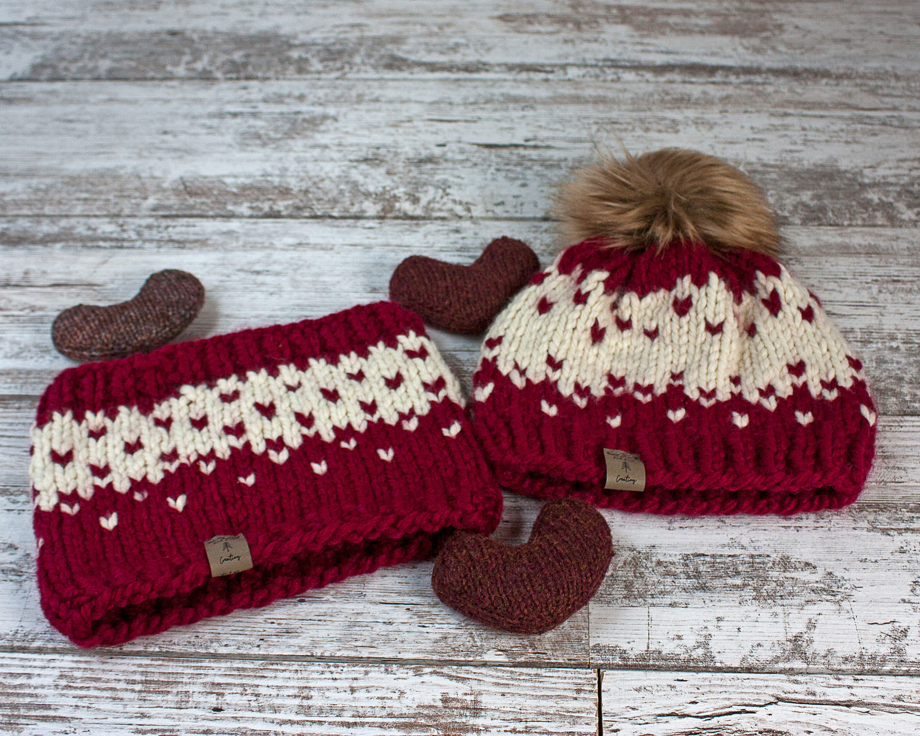 Winterfell Beanie and Cowl Set