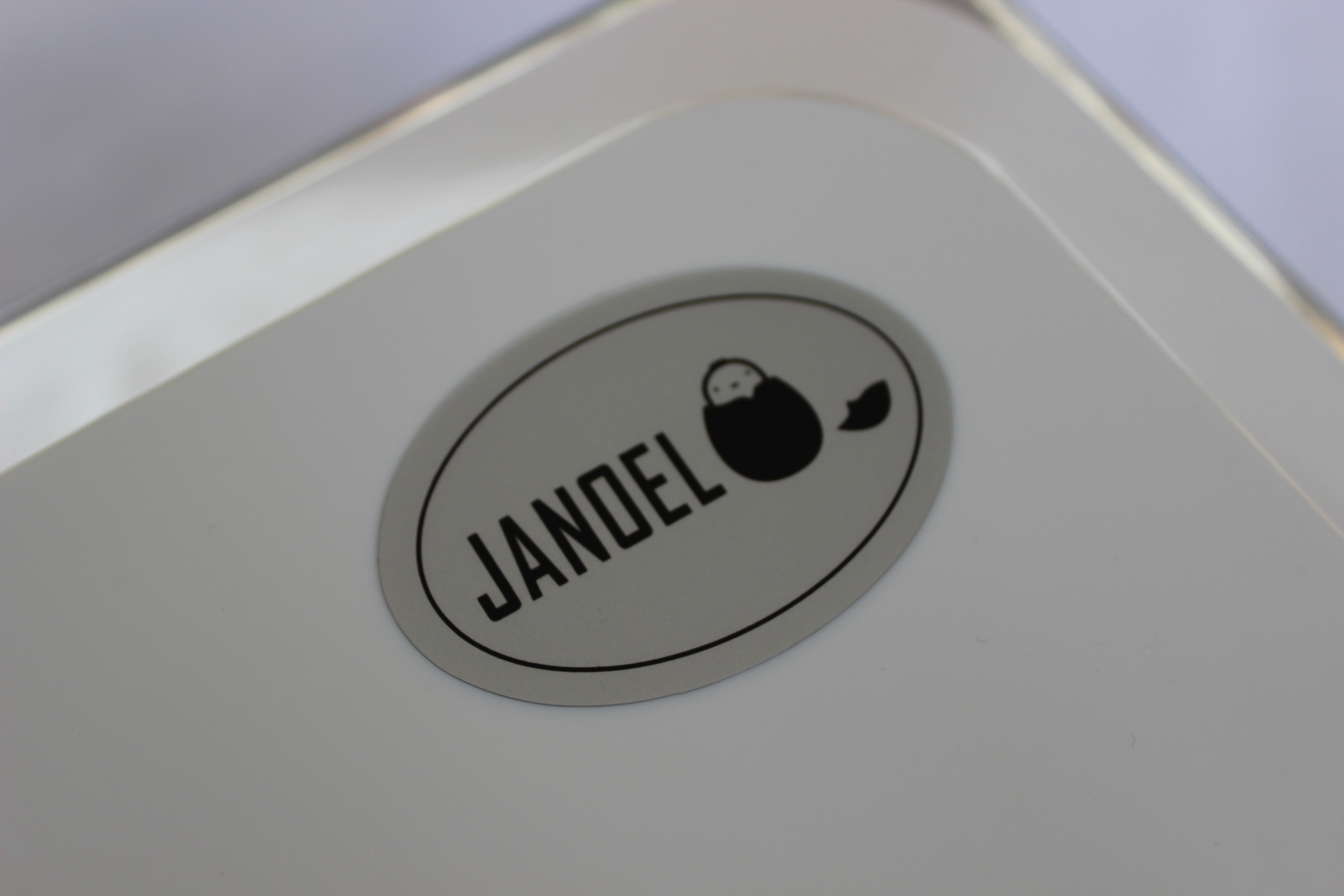 Janoel model 24 automatic egg incubator