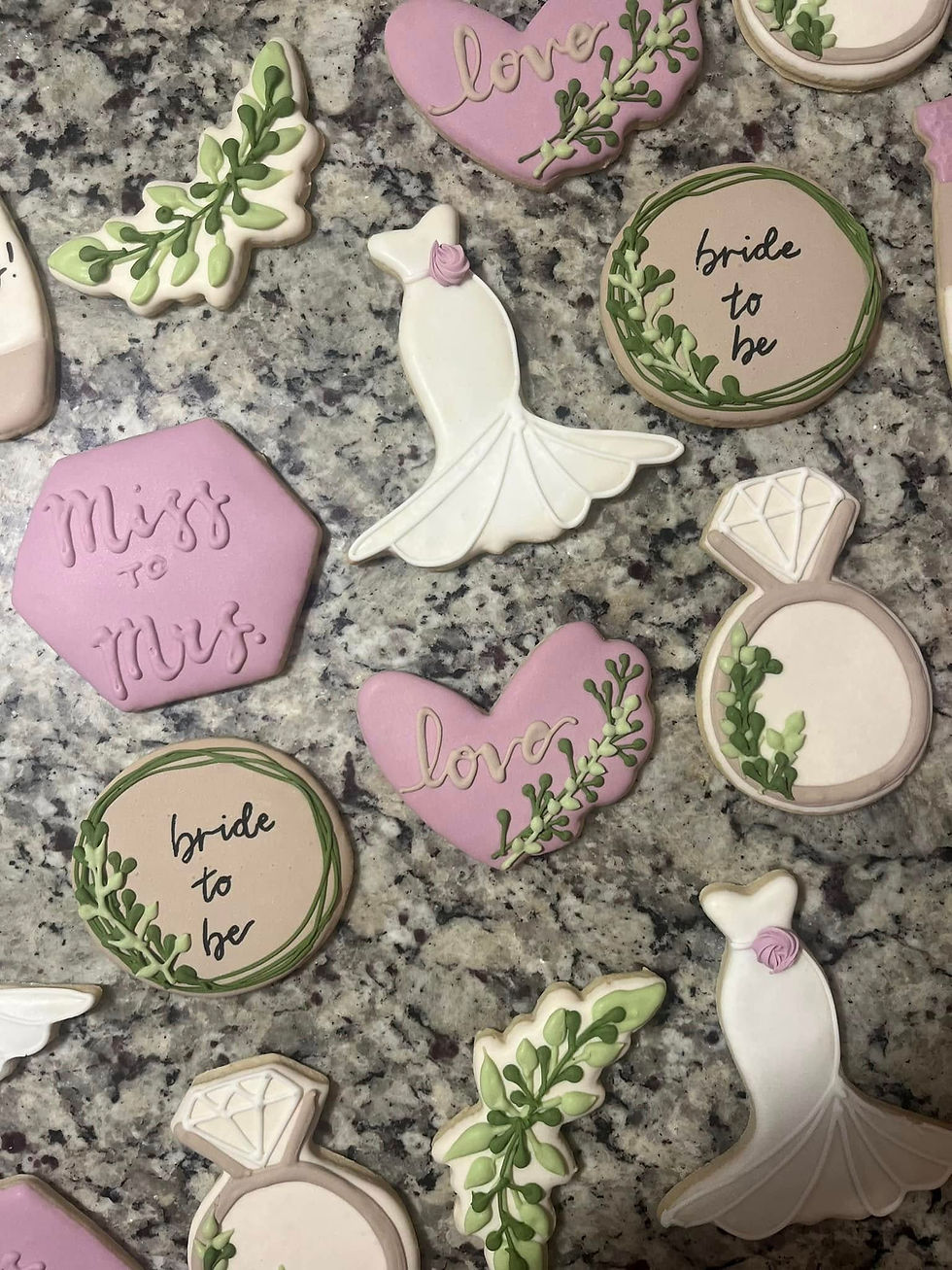 Thumbnail: Floral and Metallic Decorated Sugar Cookies