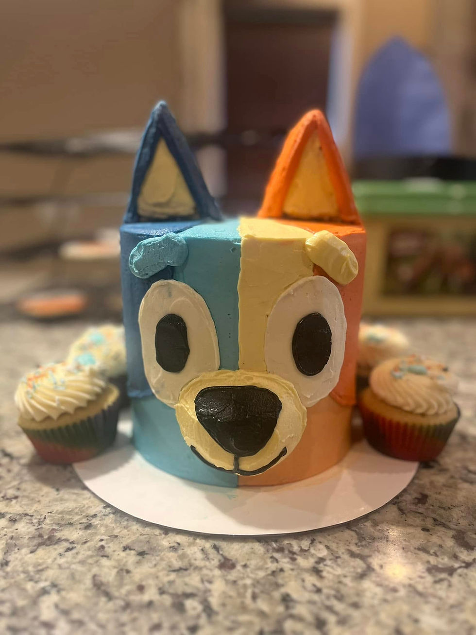 Thumbnail: Shaped Cakes