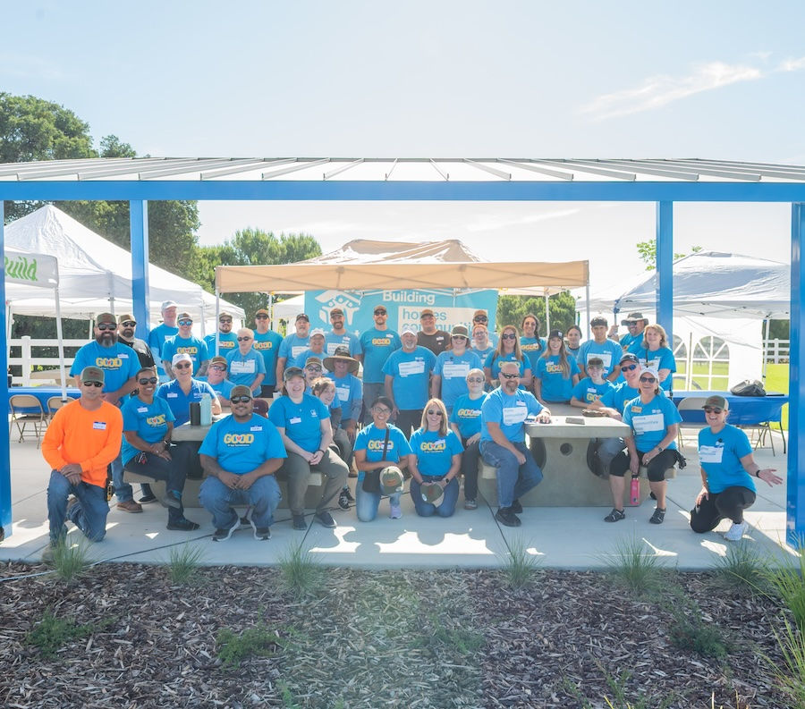 PgE Build Day at Eureka Oaks-36.jpeg