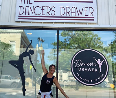 Dancers drawer3_edited.jpg