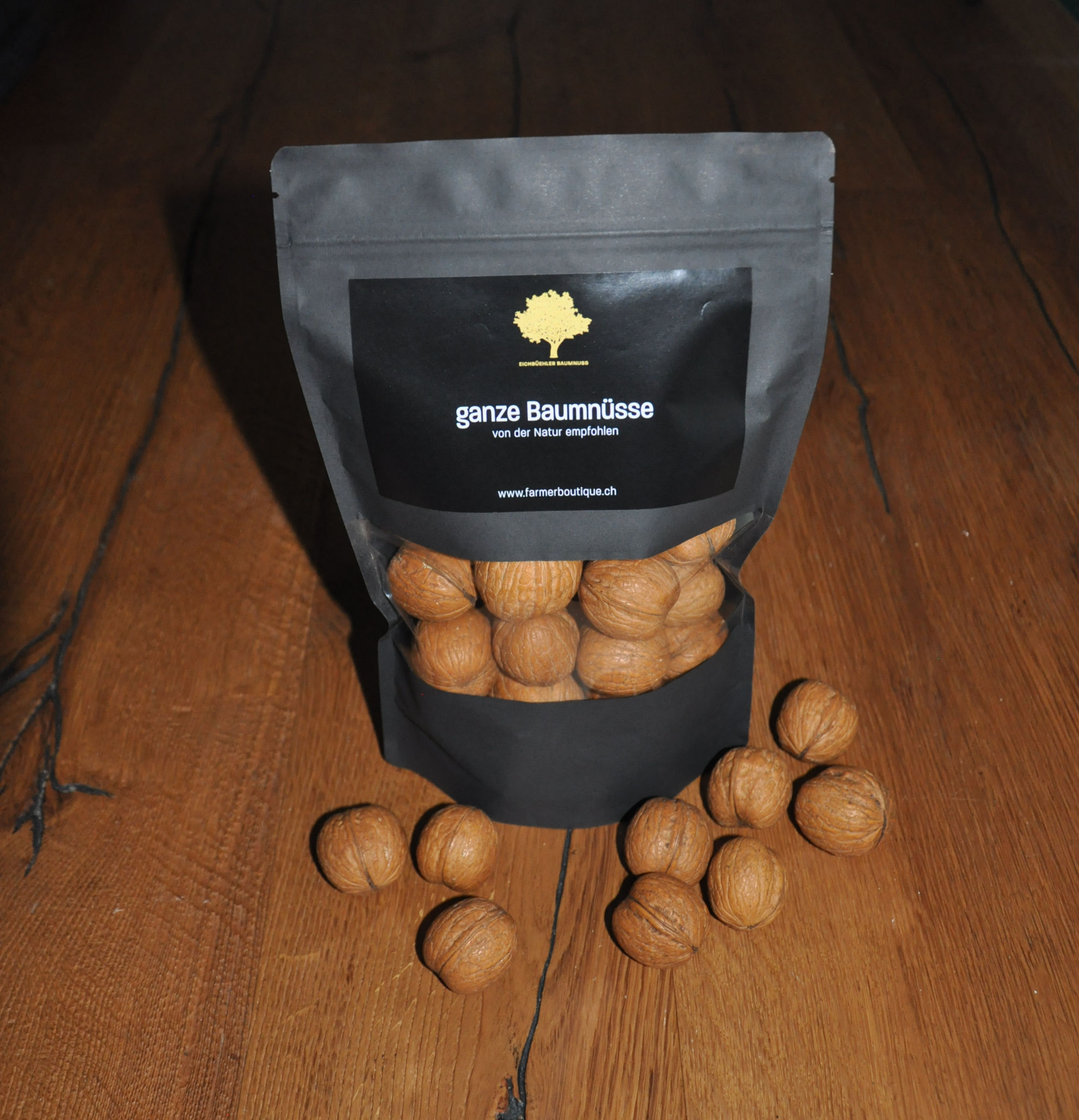 ganze Baumnüsse MILOTAI
