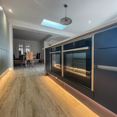 Marc Anthony Bahtrooms & Kitchens