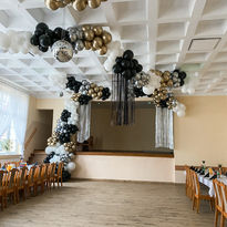 Balonowe girlandy na balu we Wrocławiu