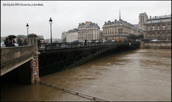 PARIS SOUS L'EAU...LA SEINE DEBORDE