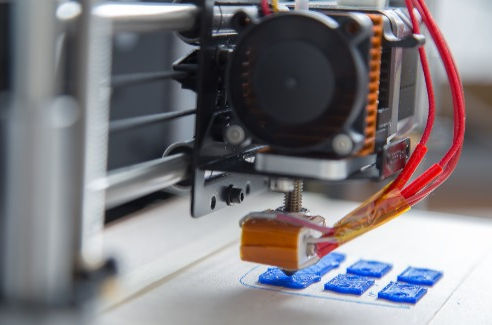 New Off-grid Portable 3D Printer Takes Whole Plastics and Creates New Products on-site | Gigalab