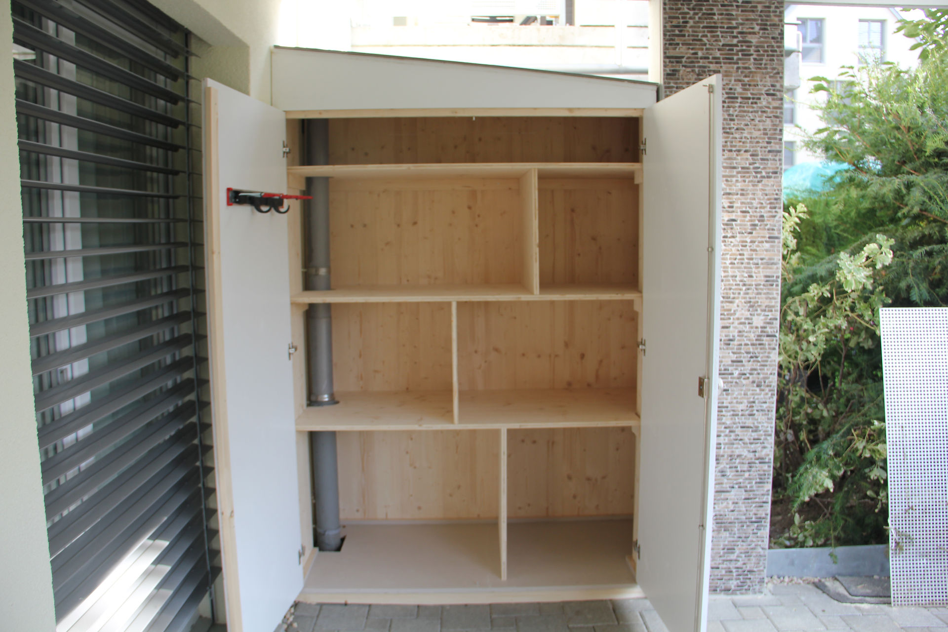 schrank9