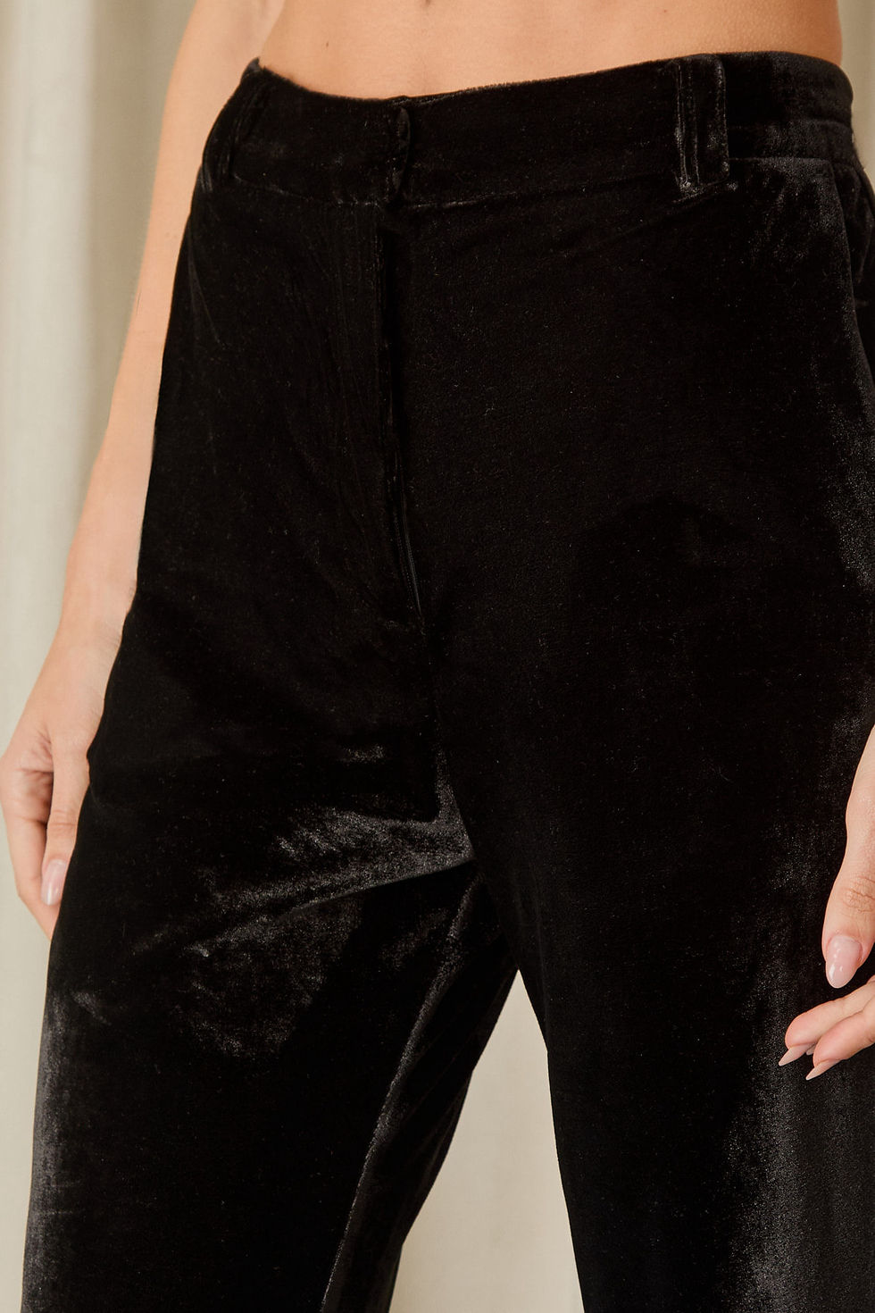 Miniatura: Calça reta em veludo Claire preto Fabulous Agilita 