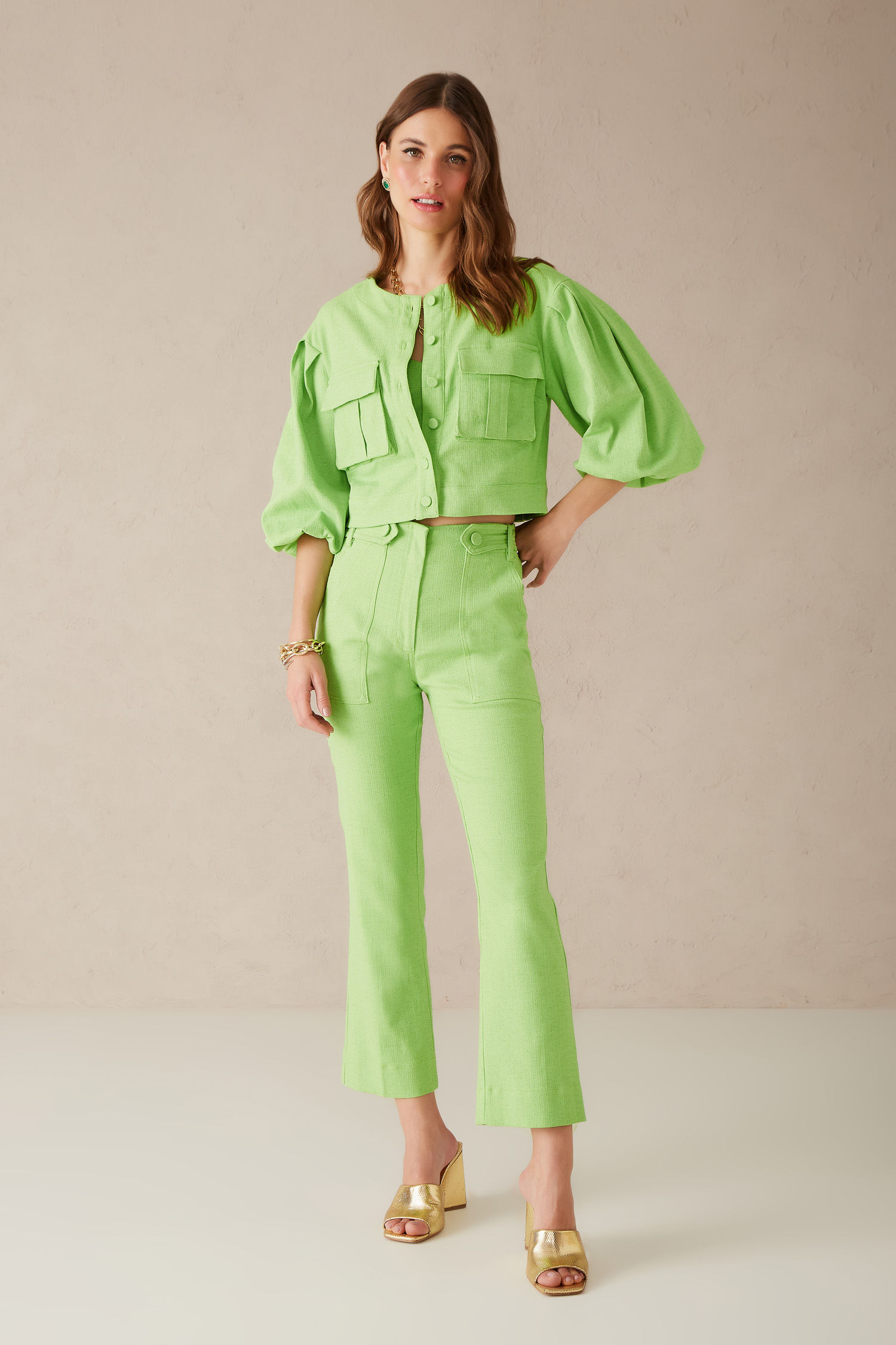 Calça cropped linho verde vert Agilita