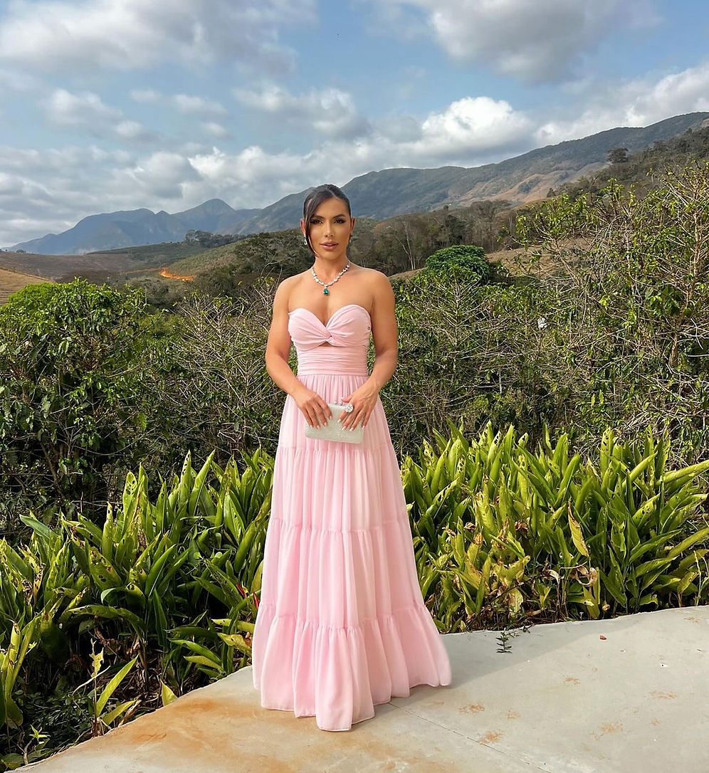 agilita pink dress Agilit - Pink A linda @andrirozin com o longo lanamento de tirar o flego! Always Fabulous #FabulousAgilita shop now: https://bit.ly/3lJnpFx