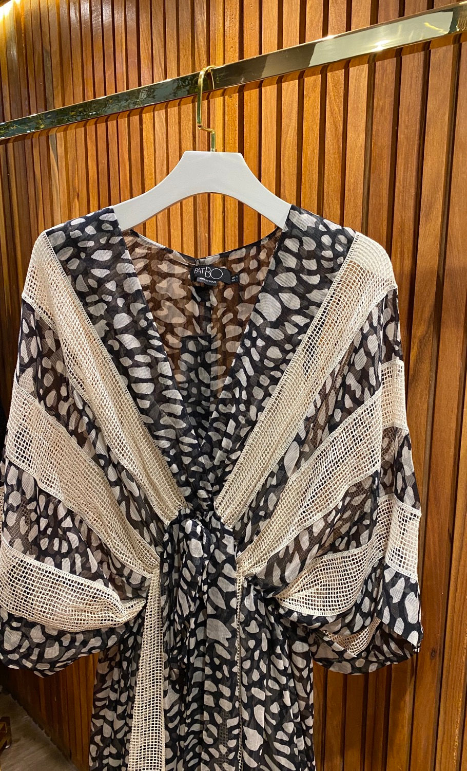 Miniatura: Vestido longo saida de praia conchas poá preto Patbo 